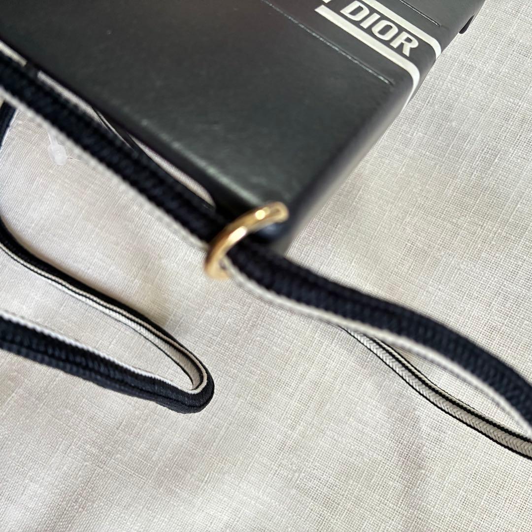 CHRISTIAN DIOR ストラップ付きiPhoneケース iPhone15