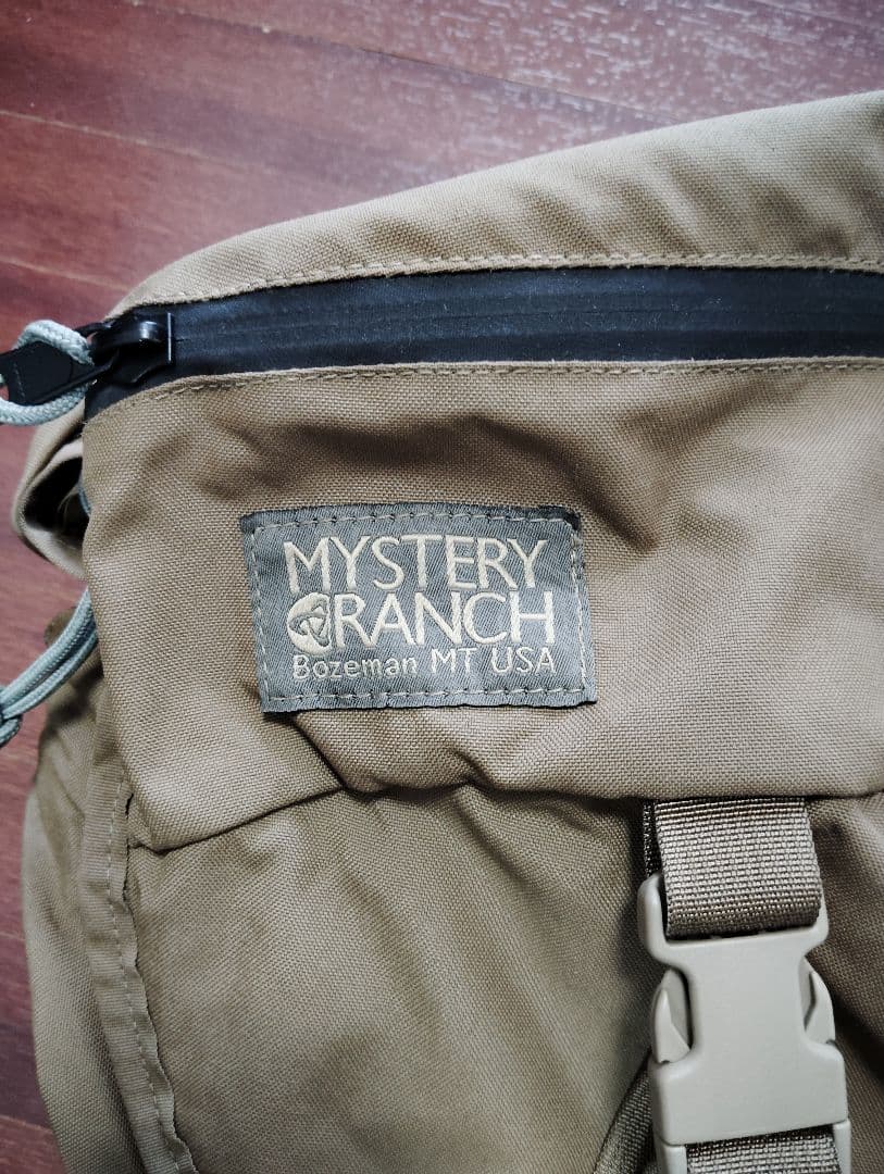 ミステリーランチ　アウトサイダー　メイド・インUSA　メッセンジャーバック