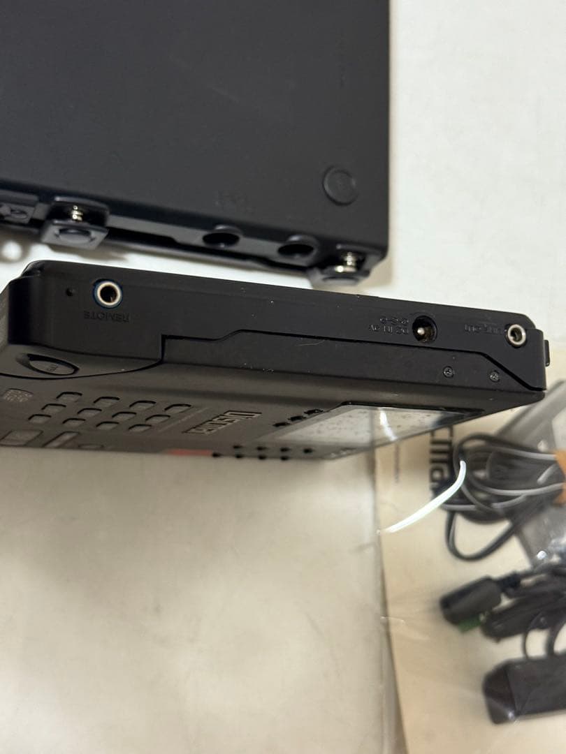 訳あり品 d-350 ソニー ディスクマン 電源OK 読み込むが止まる為