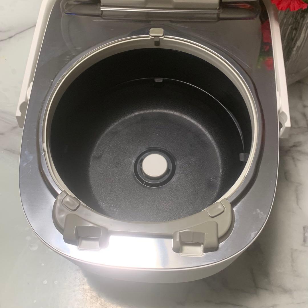 美品　2022年■パナソニック　可変圧力IH炊飯ジャー　SR-MPW102■