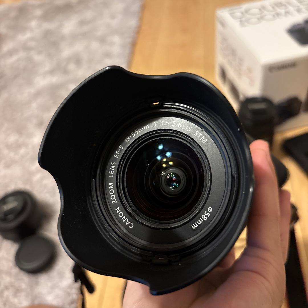 【ほぼ新品】【付属品多数】Canon EOS Kiss X7 ダブルズームキット