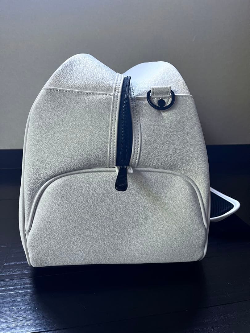 new balance ホワイトボストンバッグ