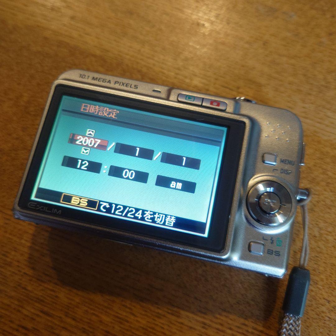 CASIO　EXILIM　液晶デジタルカメラ