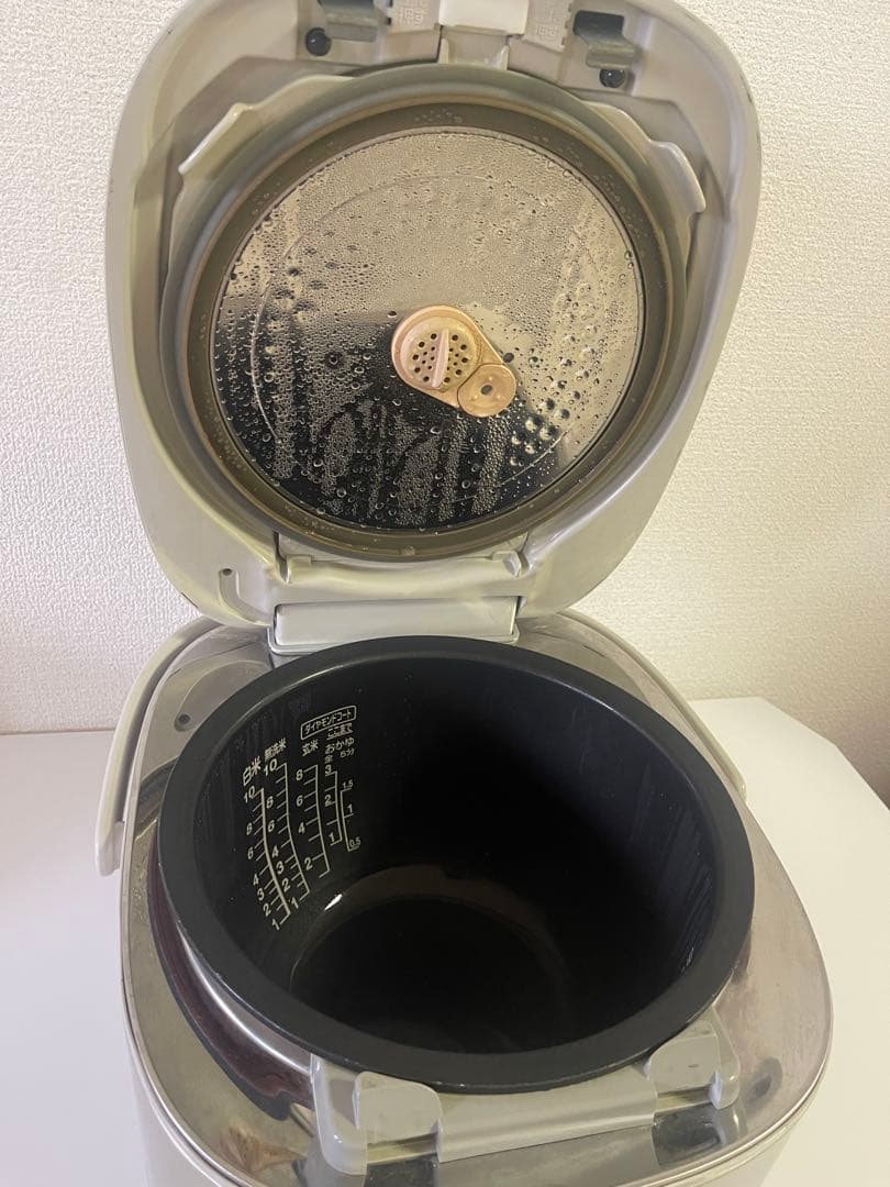 TOSHIBA 炊飯器 圧力炊飯 最大10合