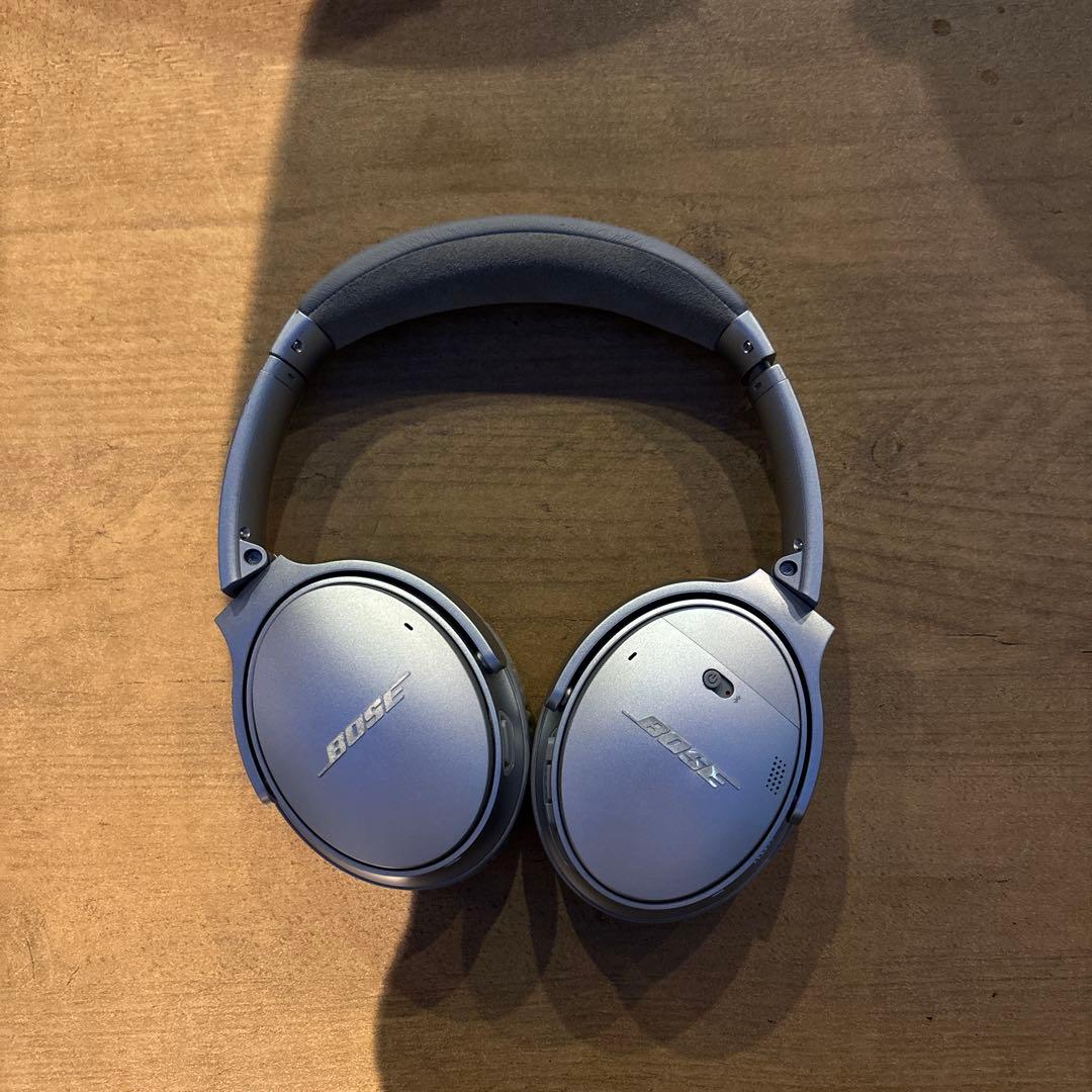 Bose ワイヤレスヘッドホン シルバー