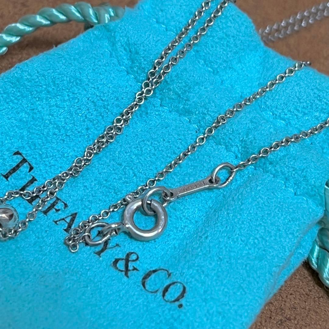 Tiffany & Co. スモールクロス ティアドロップ ネックレス