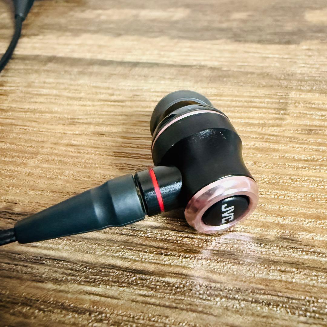 迅速発送！高級高音質リケーブルイヤホンJVC CLASS-S HA-FW01