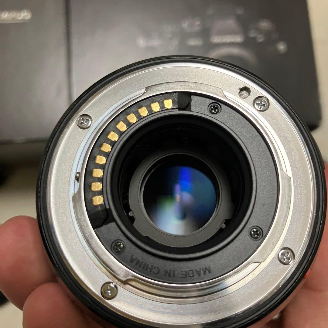 OLYMPUS OM-D EM-1 12-40mmPROレンズ付き