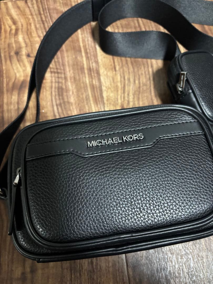 マイケルコース ショルダーバッグ メンズ ブラック