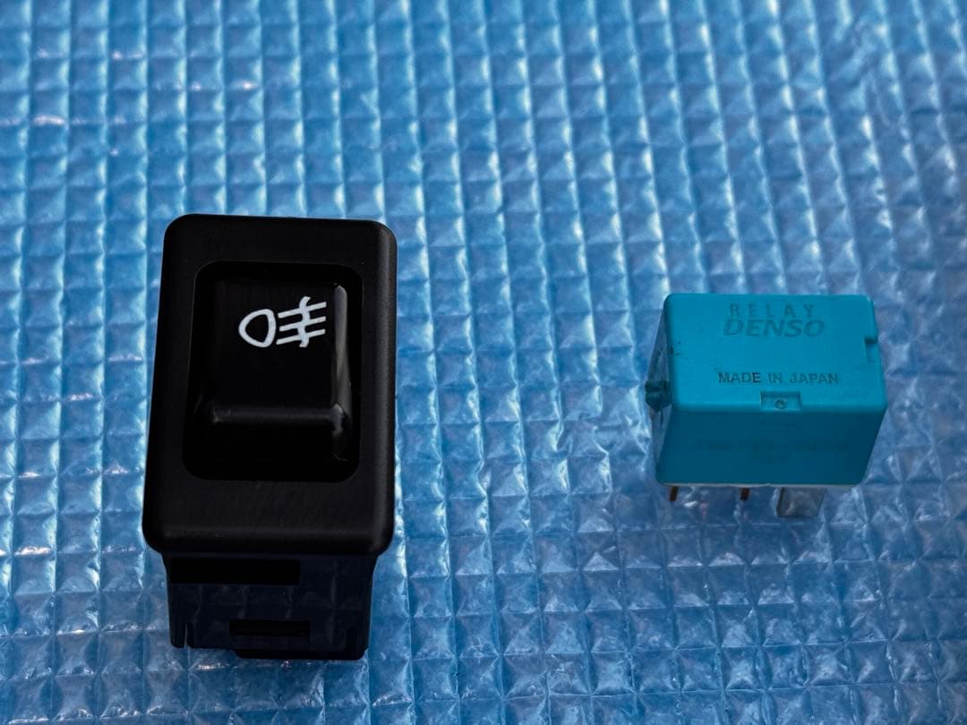 サンバー 純正フォグランプ TV/TW 廃盤 希少