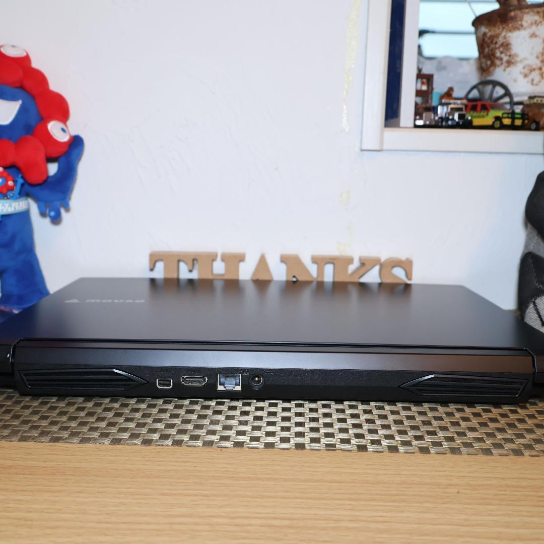 クリエイター！Win11公式対応9世代Corei7/メ16/SSD/Nvidia