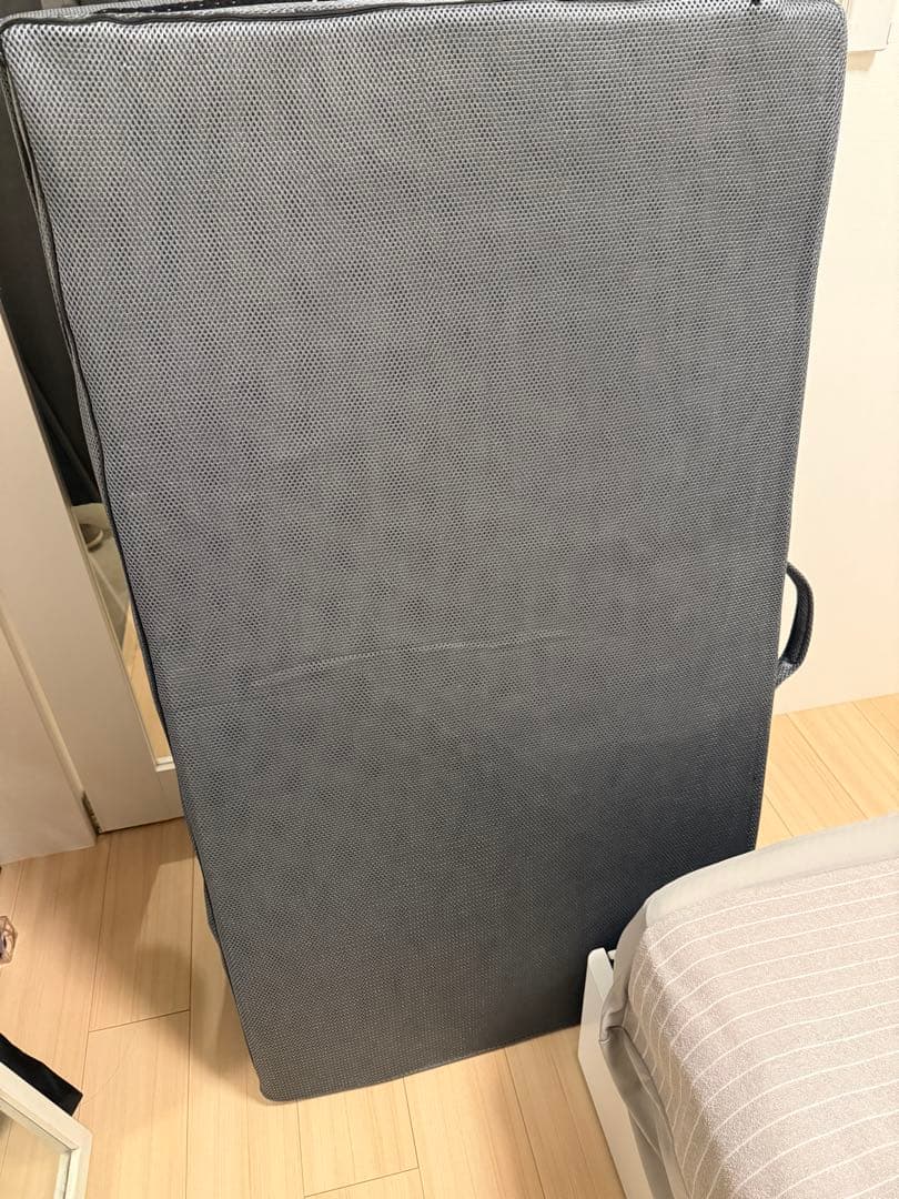 GOKUMIN　セミダブル　三つ折りマットレス