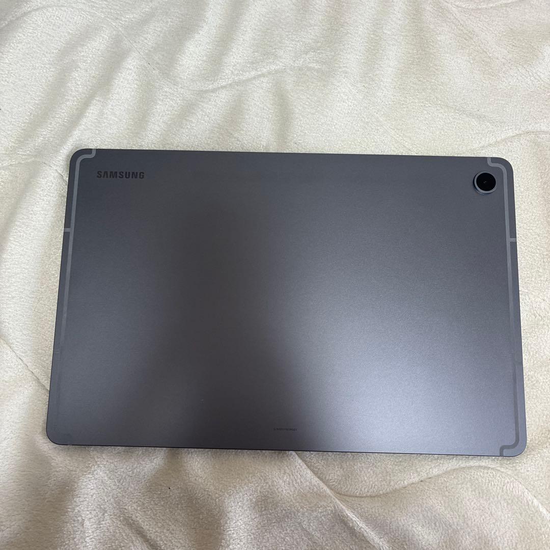 Samsung Galaxy Tab S10 Lite（フィルムケース付き）