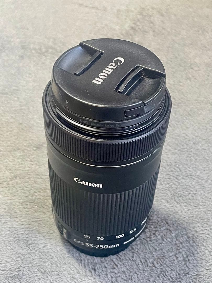 Canon レンズ EFS 55-250mm 0.85m/2.8ft
