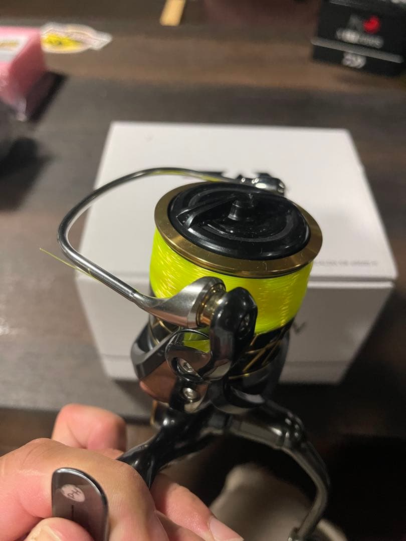 小鉄　DAIWA CALDIA SW 6000D-H スピニングリール