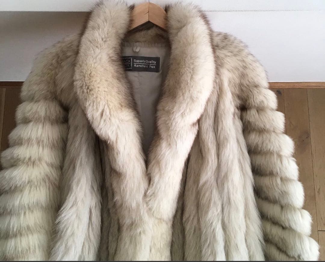 美品　SAGA FOX サガフォックス 毛皮 Superb フォックス 　コート