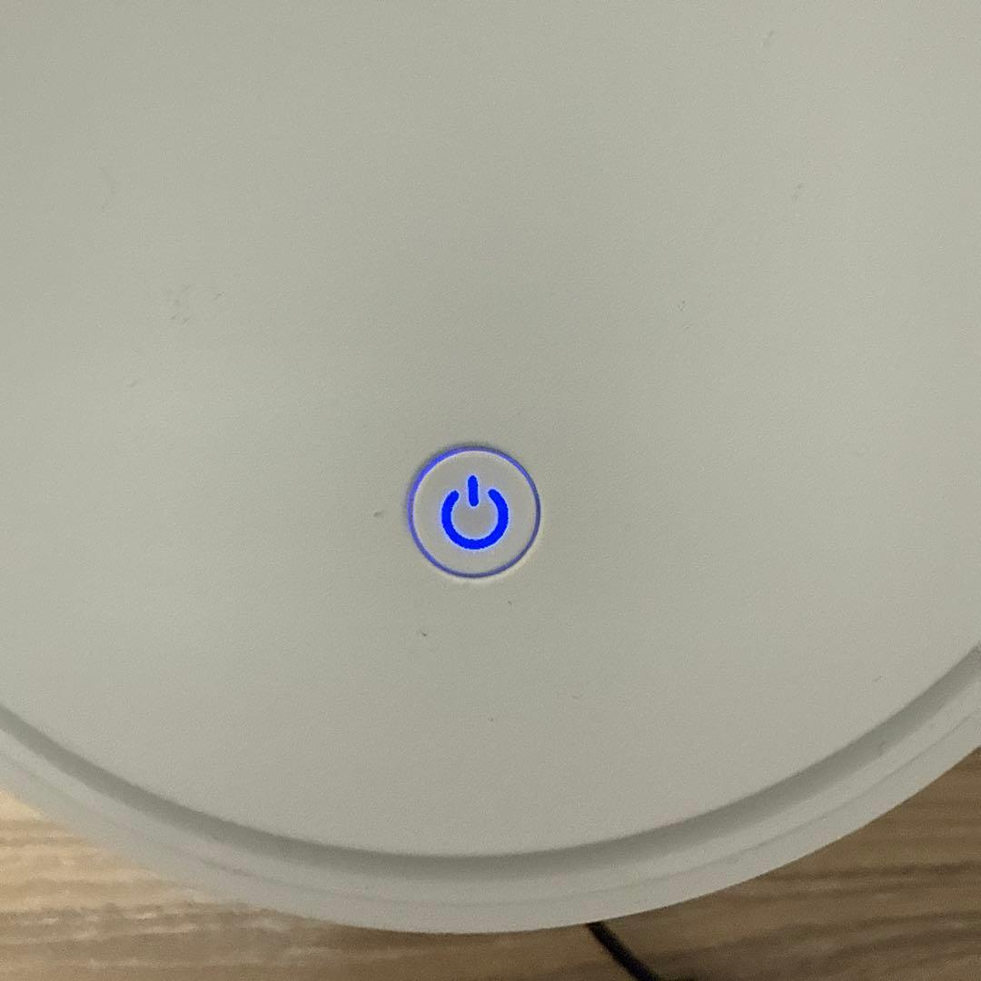 小型プロジェクター　家庭用　ホームシアター　ホワイト　Bluetooth