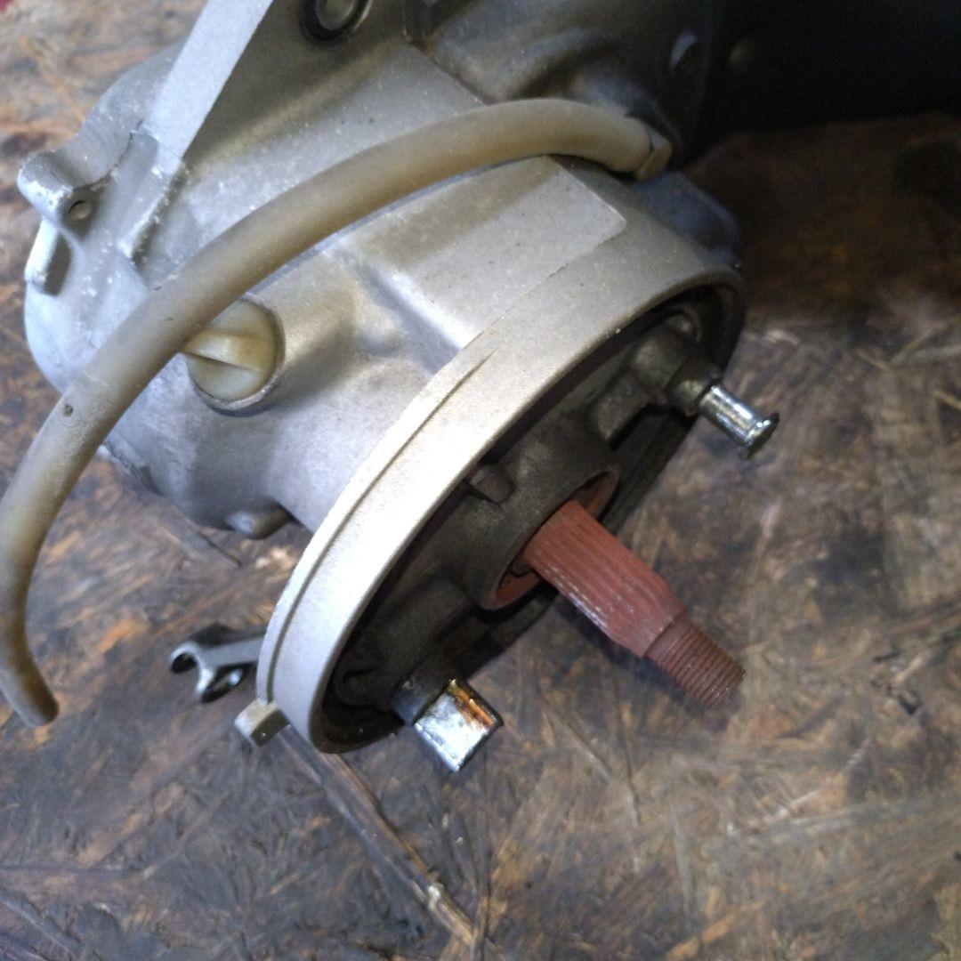 グランドアクシス100エンジン　SB06J