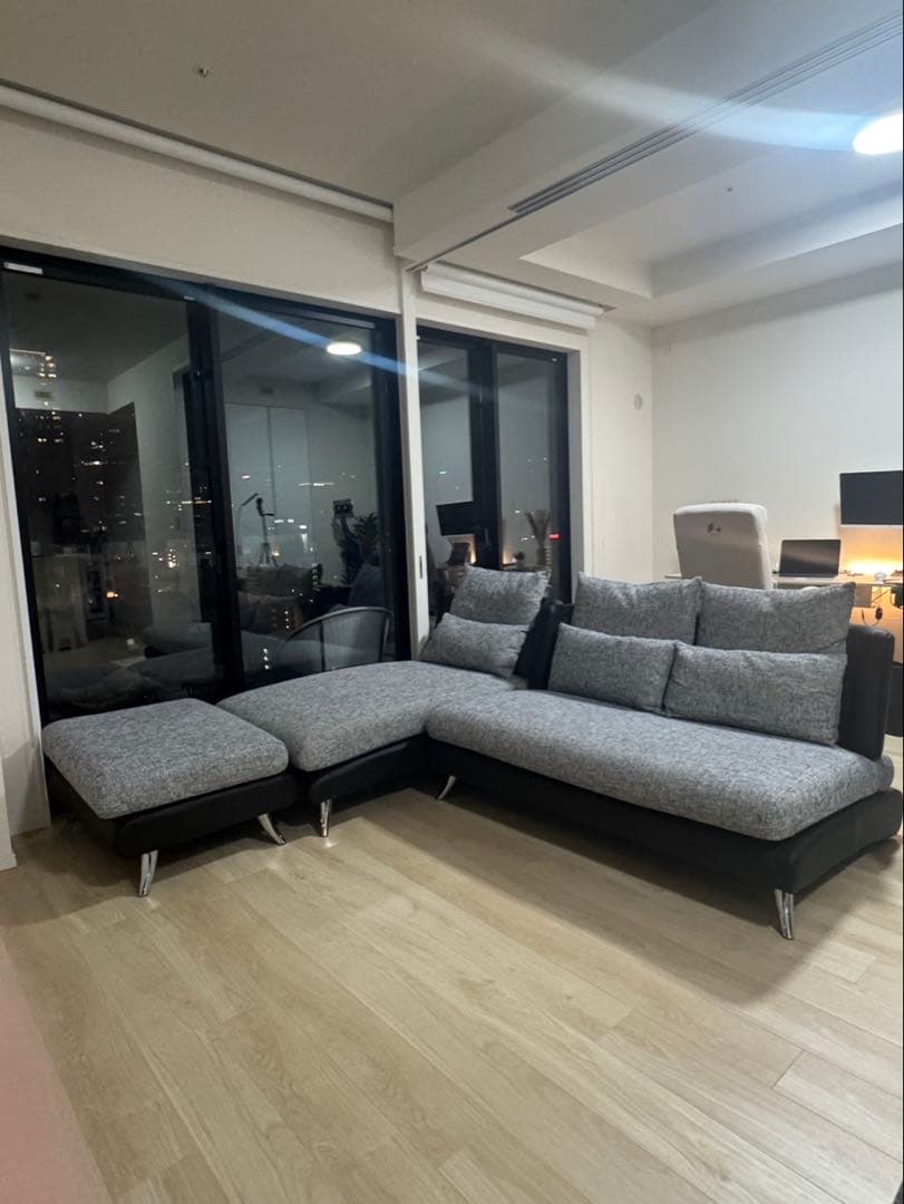 ARMONIAのコーナーソファ（美品、値下げ交 涉可