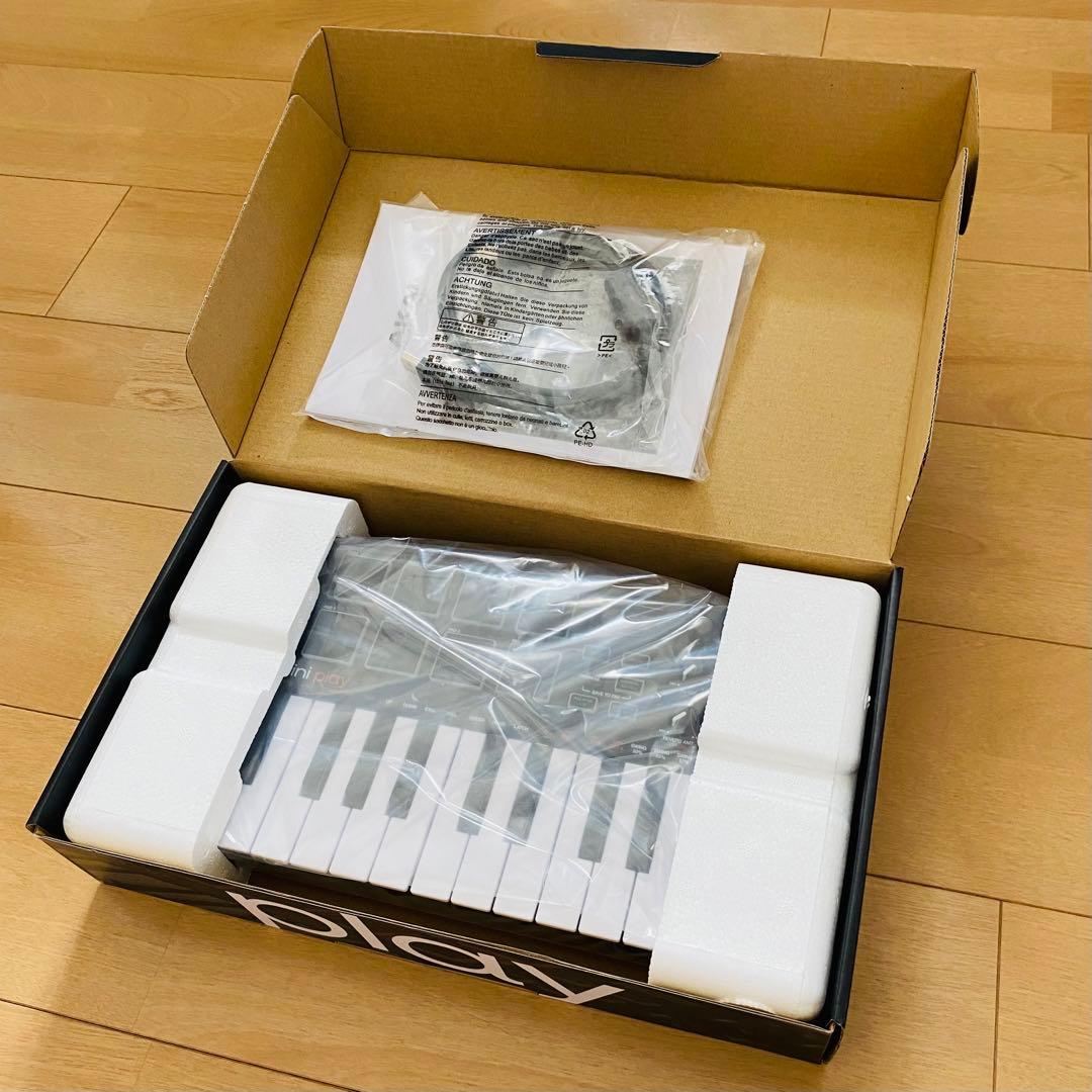 AKAI MPK mini Play スタンドアローン 美品