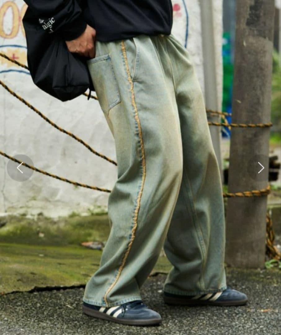 【 BOYS' ROOM 】ストレッチBIGスウェット