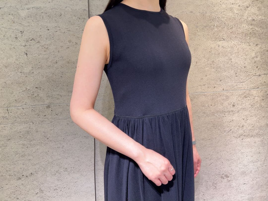 M-PREMIER ニットチュールドッキングワンピース