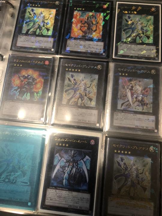 遊戯王引退品　混沌の黒魔術師レリーフなど