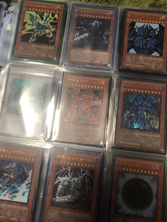 遊戯王引退品　混沌の黒魔術師レリーフなど