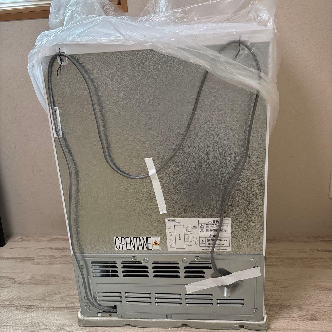 【新品未使用品】冷蔵庫　アイリスオーヤマ　IRSN-7A-w