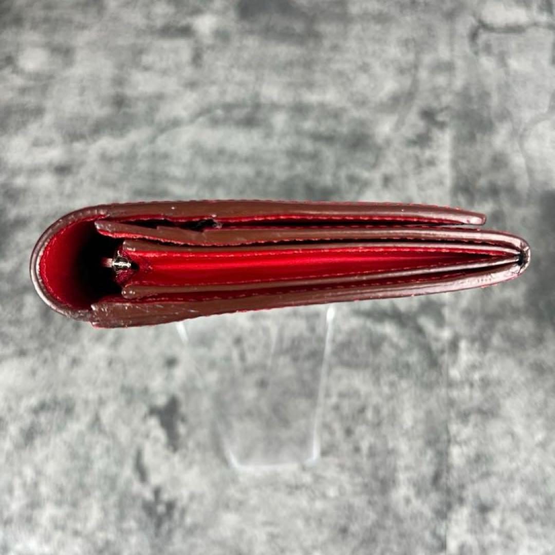 BURBERRY パテントレザー 型押し 二つ折り 長財布