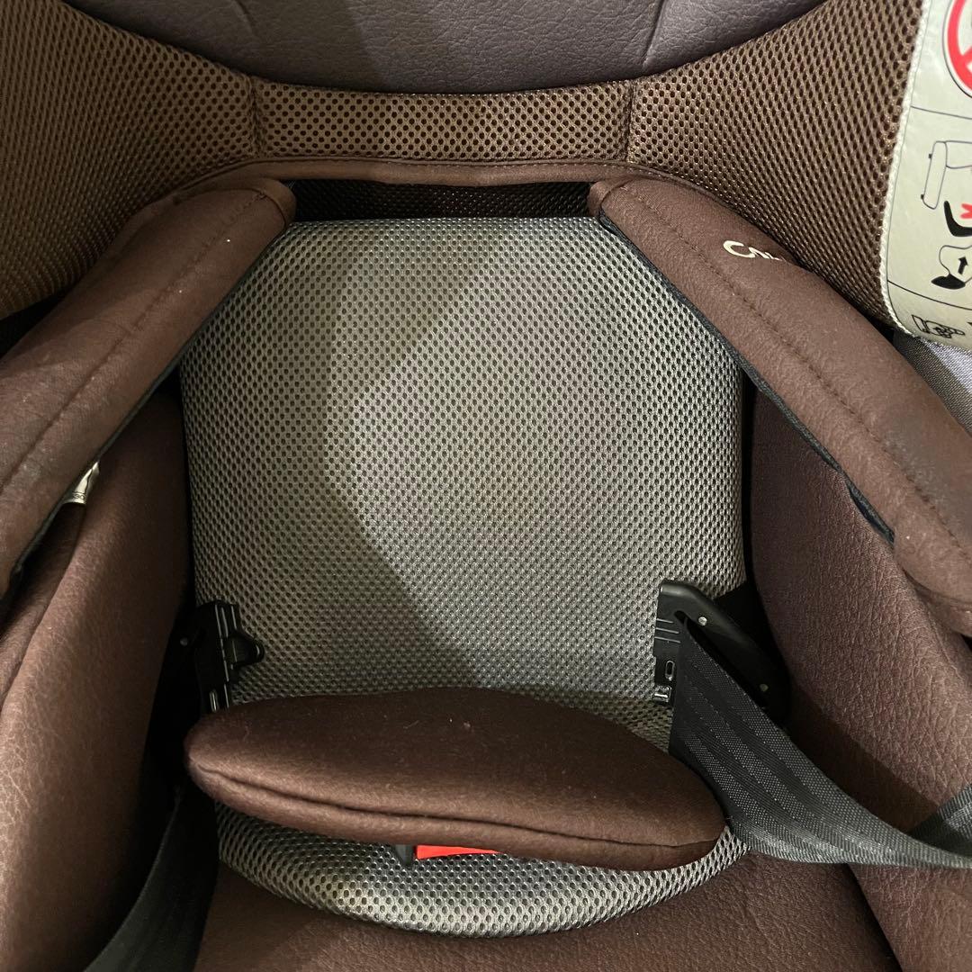 Combi コンビ　ネルーム　車　チャイルドシート ブラウン　nc470 回転