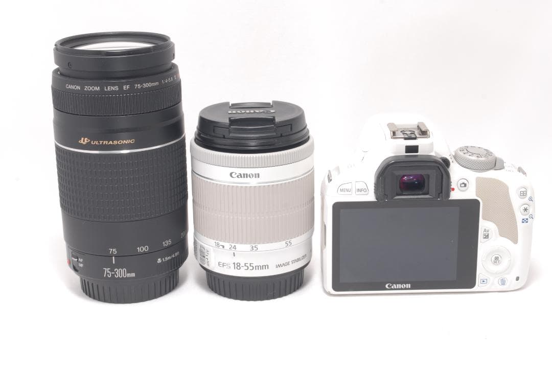 ⭐️ダブルレンズセット⭐️Canon Kiss X7 キャノン　デジタル一眼レフ