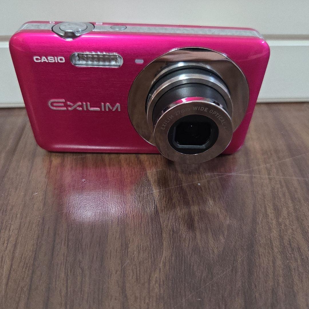 CASIO EXILIM EXーZ800 ピンク コンパクトデジタルカメラ