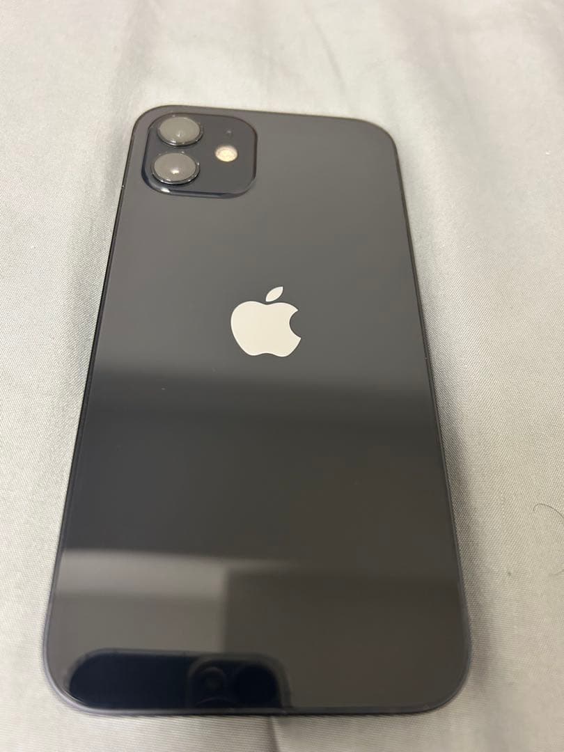 未使用フィルム付き　Apple iPhone 12 128gbブラック 本体