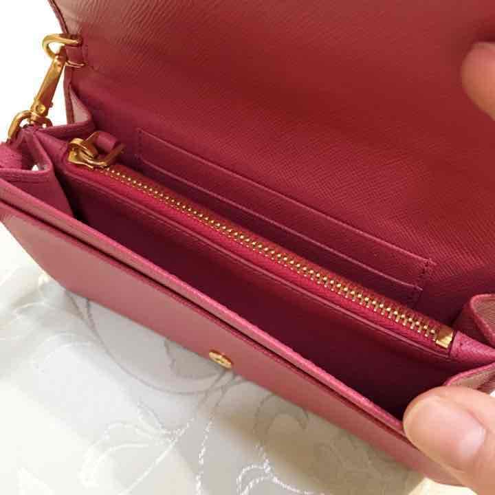 PRADA＊財布