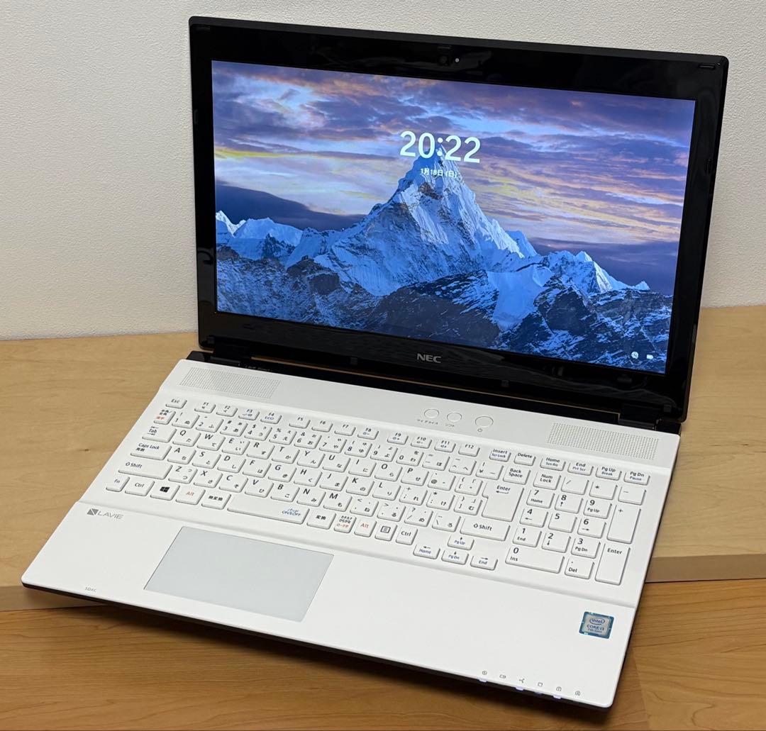 Windowsノート本体 LAVIE Direct NS(S) GN242F (i3/8/128/BD)