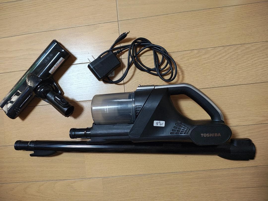 東芝★VC-CLS11★2023年製★バッテリーの新品と同等★