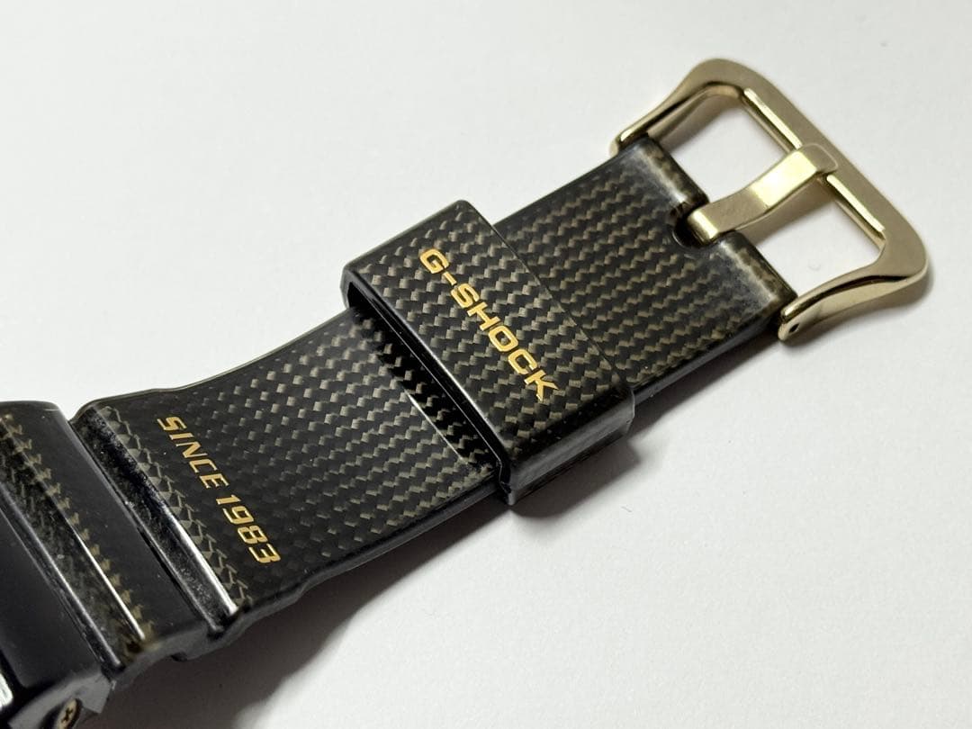 ☆G-SHOCK 30周年記念モデル DW-6930D カーボンベルト☆