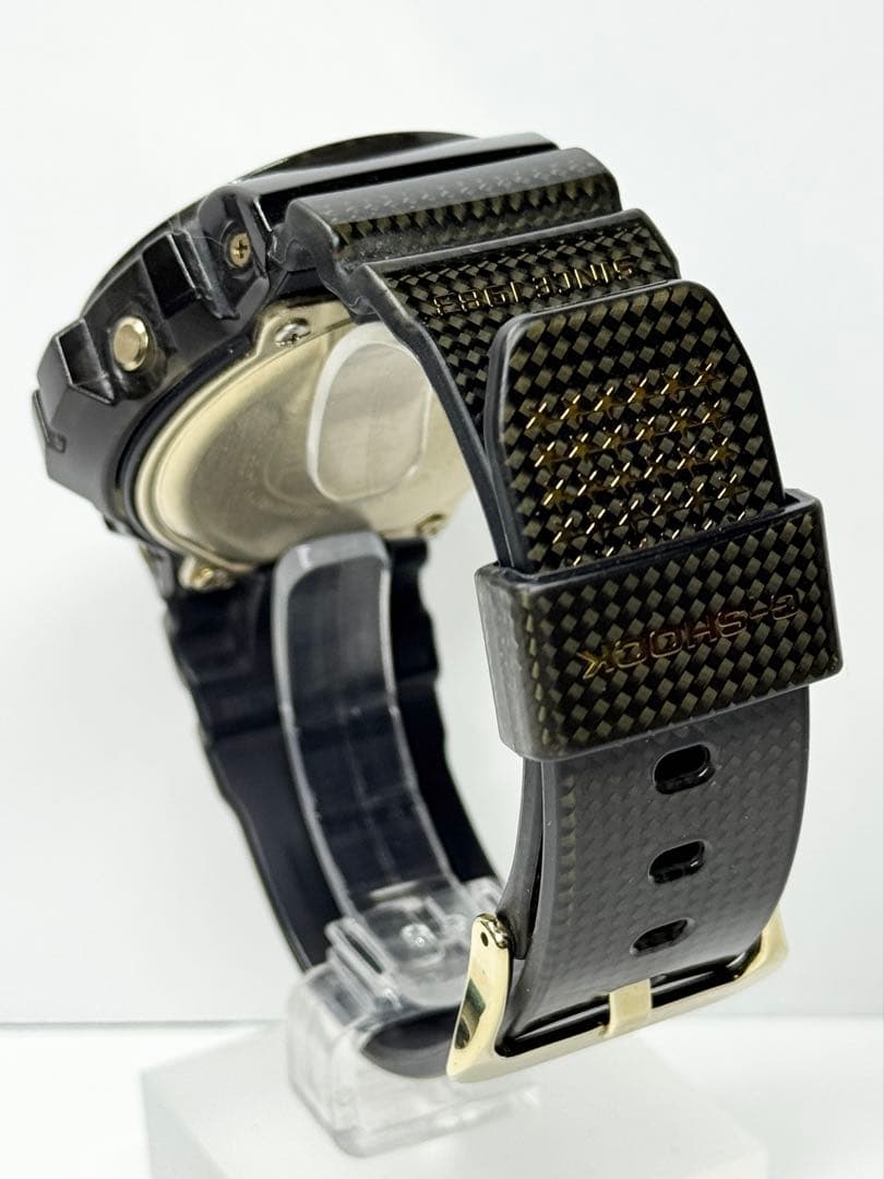 ☆G-SHOCK 30周年記念モデル DW-6930D カーボンベルト☆