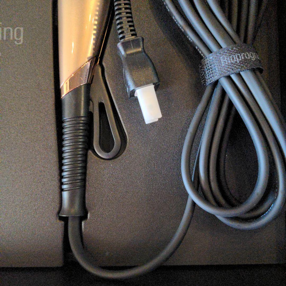 レプロナイザー4d plus リュミエリーナ ドライヤー