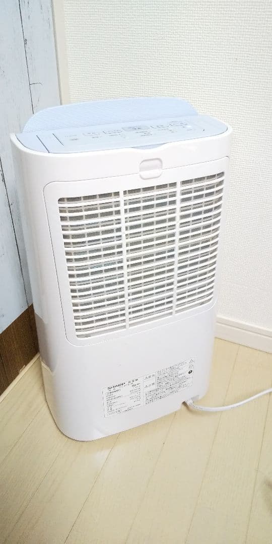 キレイな物をお探しの方にオススメ✨プラズマクラスター搭載衣類乾燥除湿機