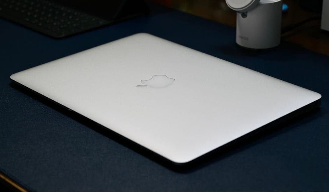 Apple MacBook Air 2015 13インチ