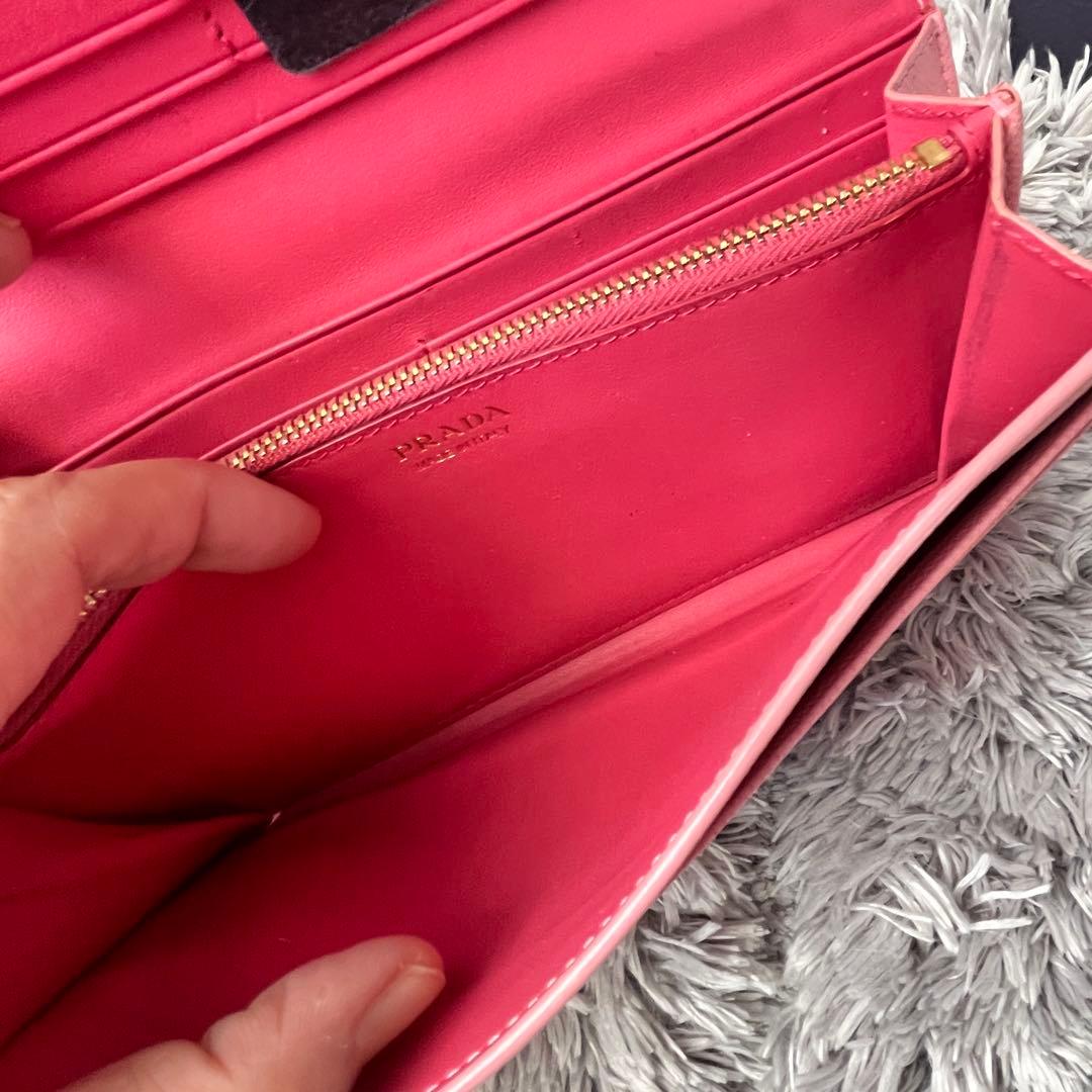 美品✨PRADA サフィアーノ　リボン　メタルロゴ　カードケース付　長財布