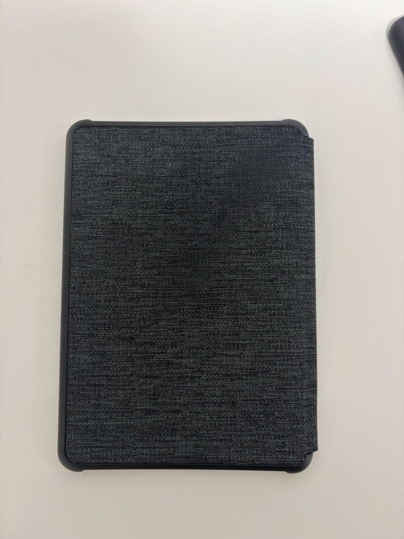 Kindle 第11世代 16GBブラック 広告なし 純正ケース付き 付属品あり