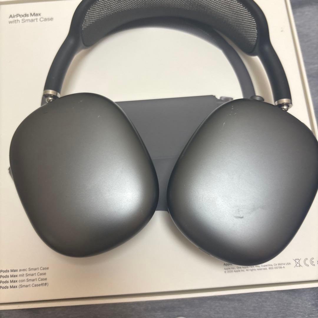 ヘッドホン Airpods max black