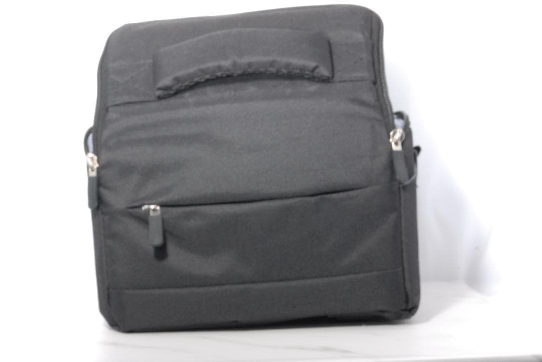 極美品　Wi-Fi搭載　Canon kiss X8i バイアングル液晶