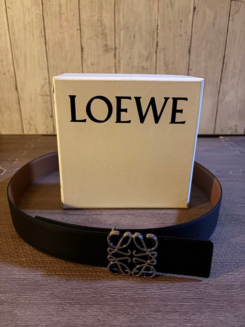 LOEWEロエベ　ベルト