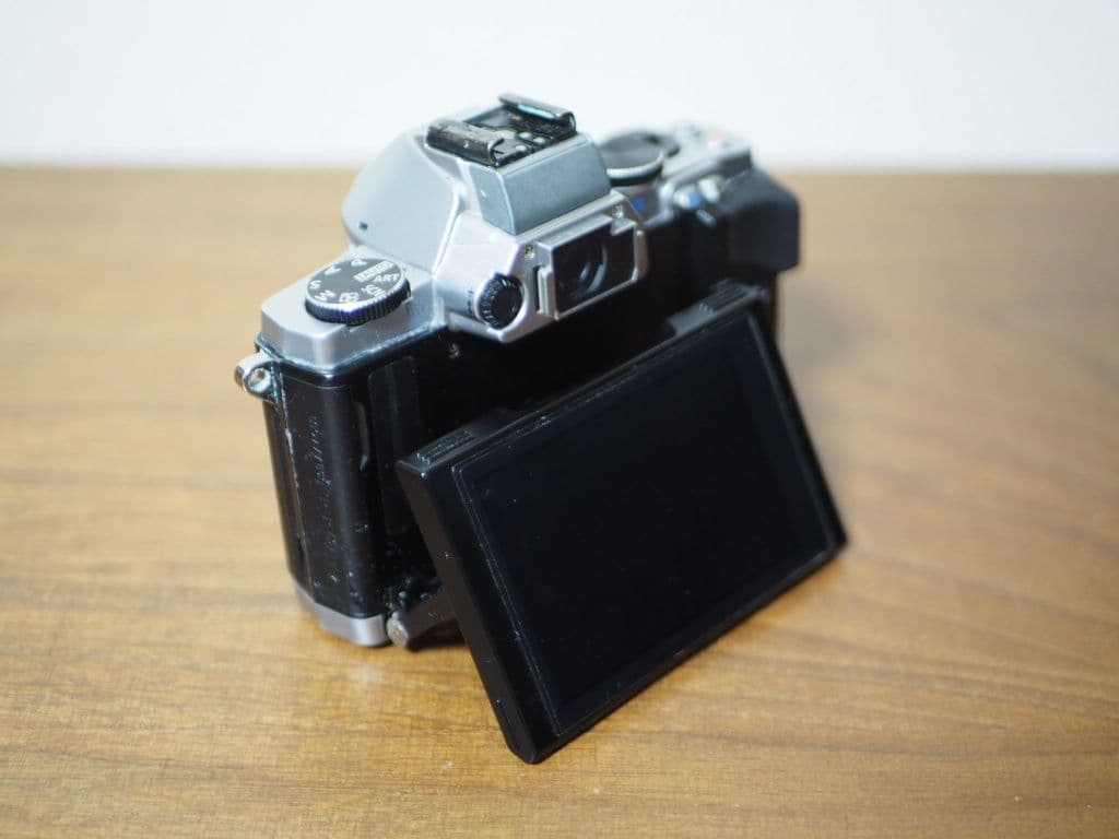 【ジャンク品】OLYMPUS OM-D EM-5 ミラーレス一眼カメラ 本体