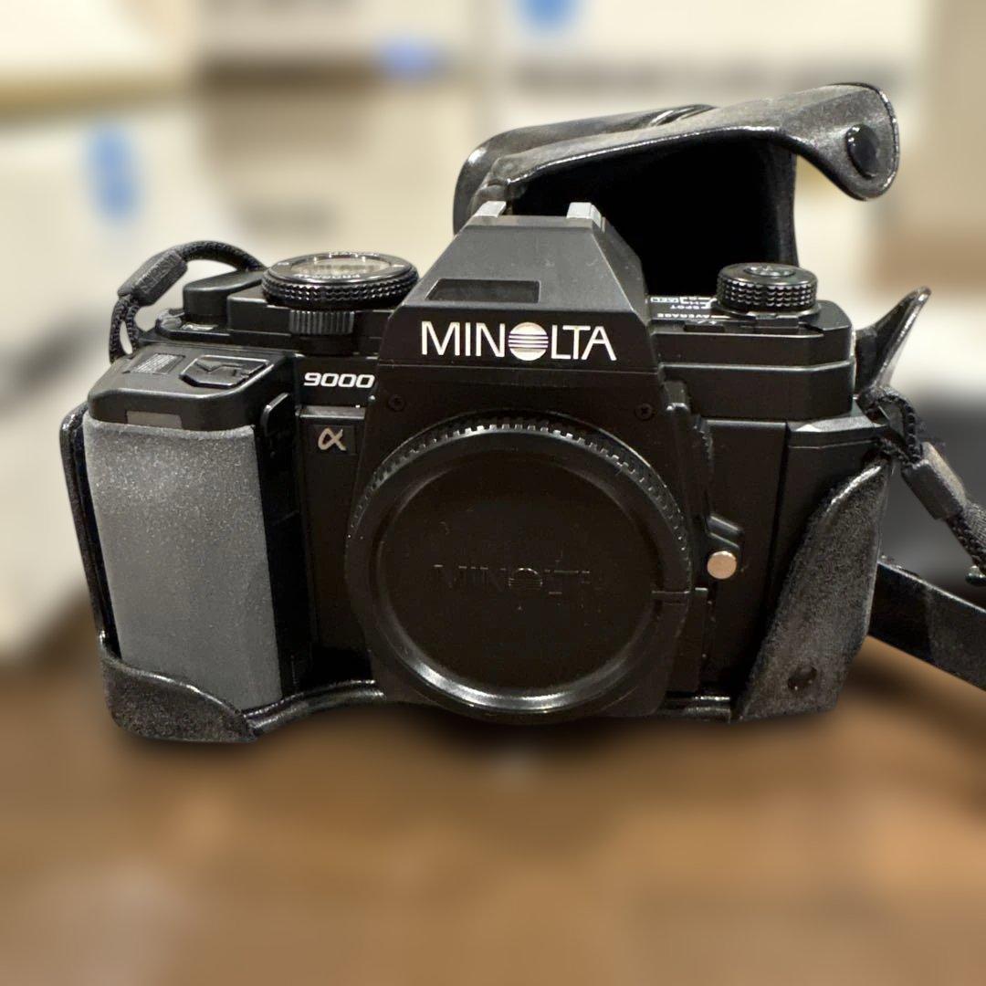 MINOLTA 9000 フィルムカメラ カメラケース付き