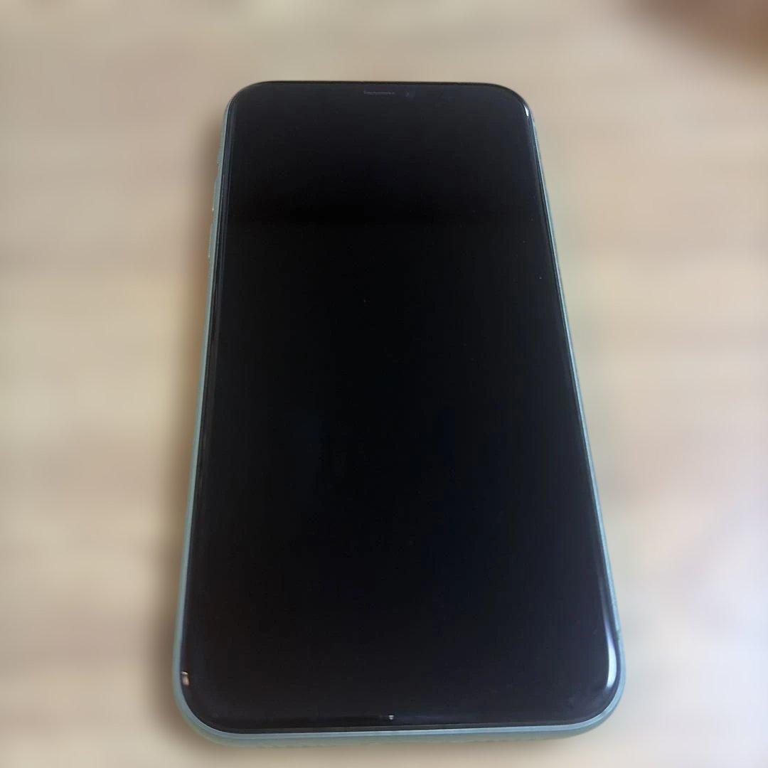 iPhone11 64ギガ　グリーン